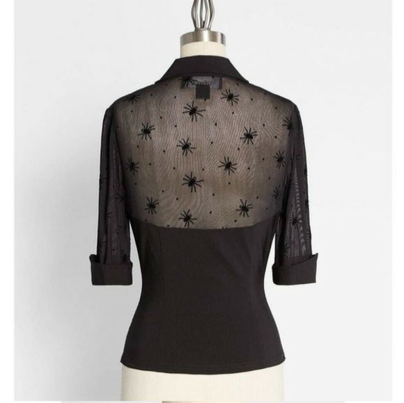 Collectif cute spider blouse - Picture 2 of 5